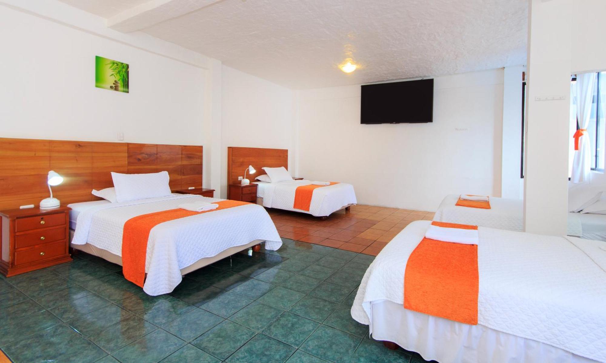 Hotel La Casa De Judy Puerto Ayora  Dış mekan fotoğraf