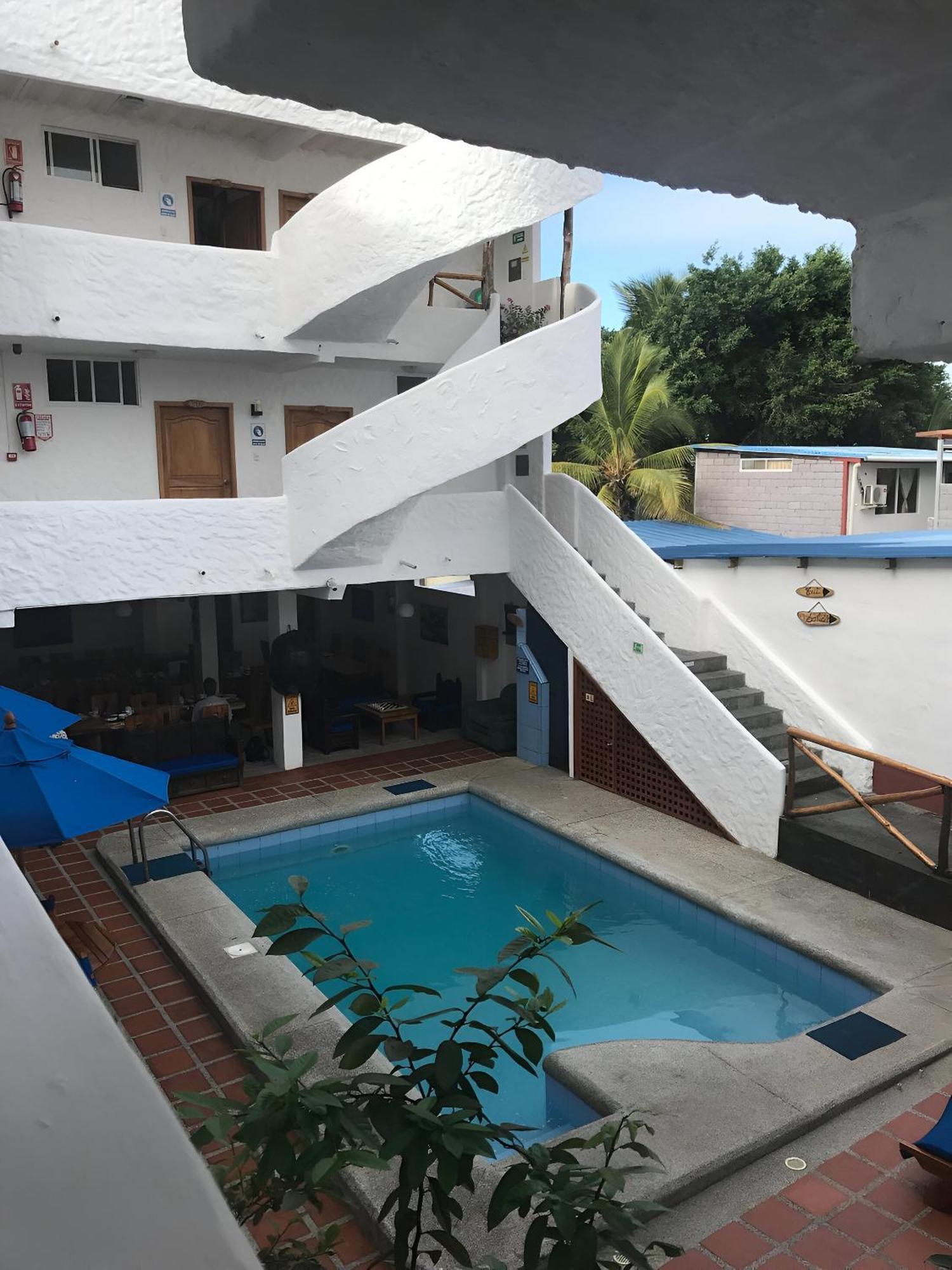 Hotel La Casa De Judy Puerto Ayora  Dış mekan fotoğraf