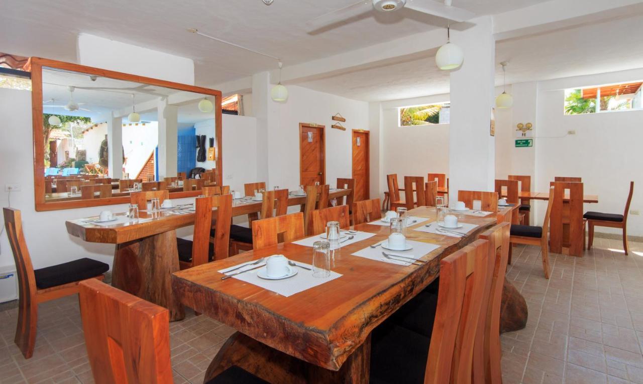 Hotel La Casa De Judy Puerto Ayora  Dış mekan fotoğraf