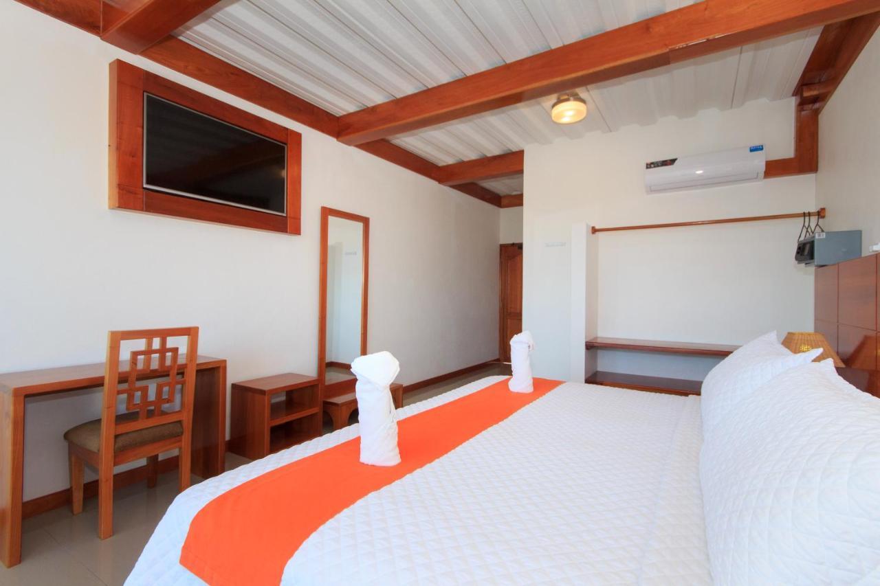 Hotel La Casa De Judy Puerto Ayora  Dış mekan fotoğraf